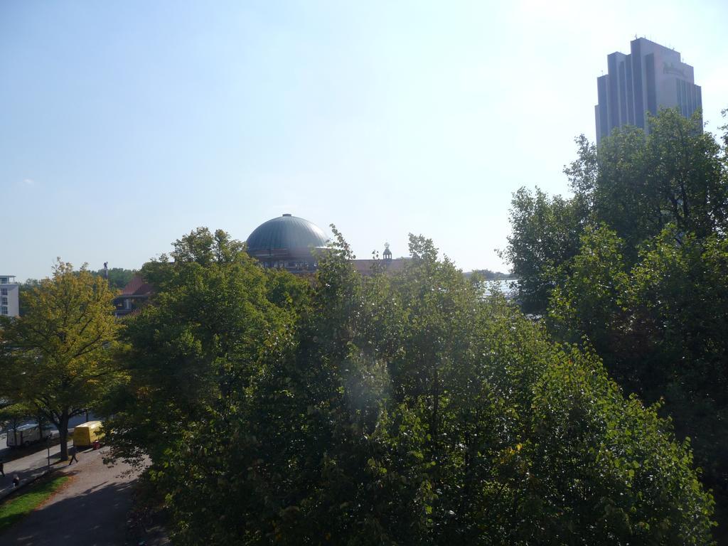 Hotel Fresena Im Dammtorpalais Hamburg-Harburg Exteriör bild
