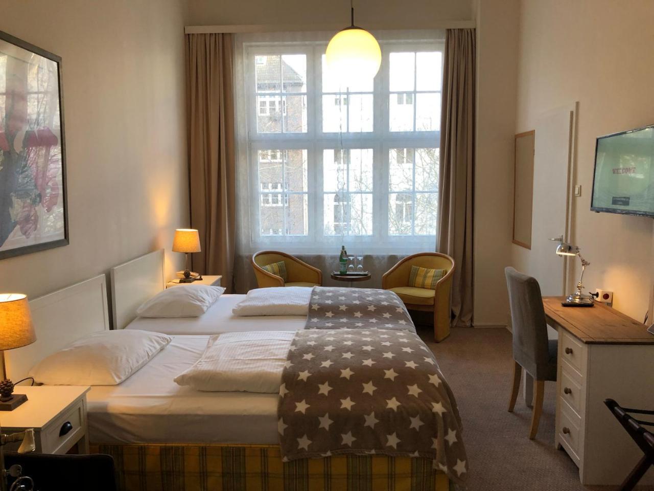 Hotel Fresena Im Dammtorpalais Hamburg-Harburg Exteriör bild
