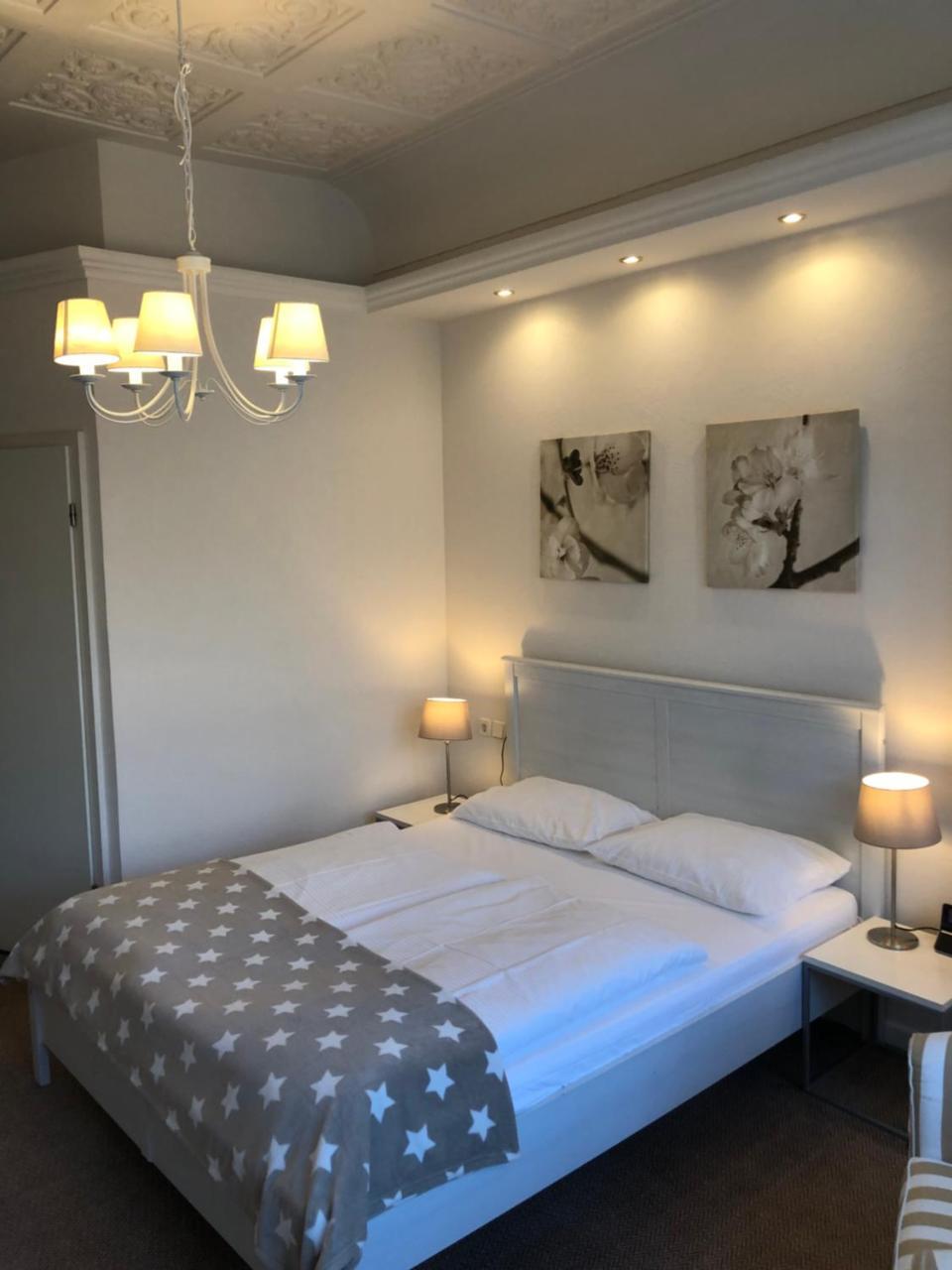Hotel Fresena Im Dammtorpalais Hamburg-Harburg Exteriör bild