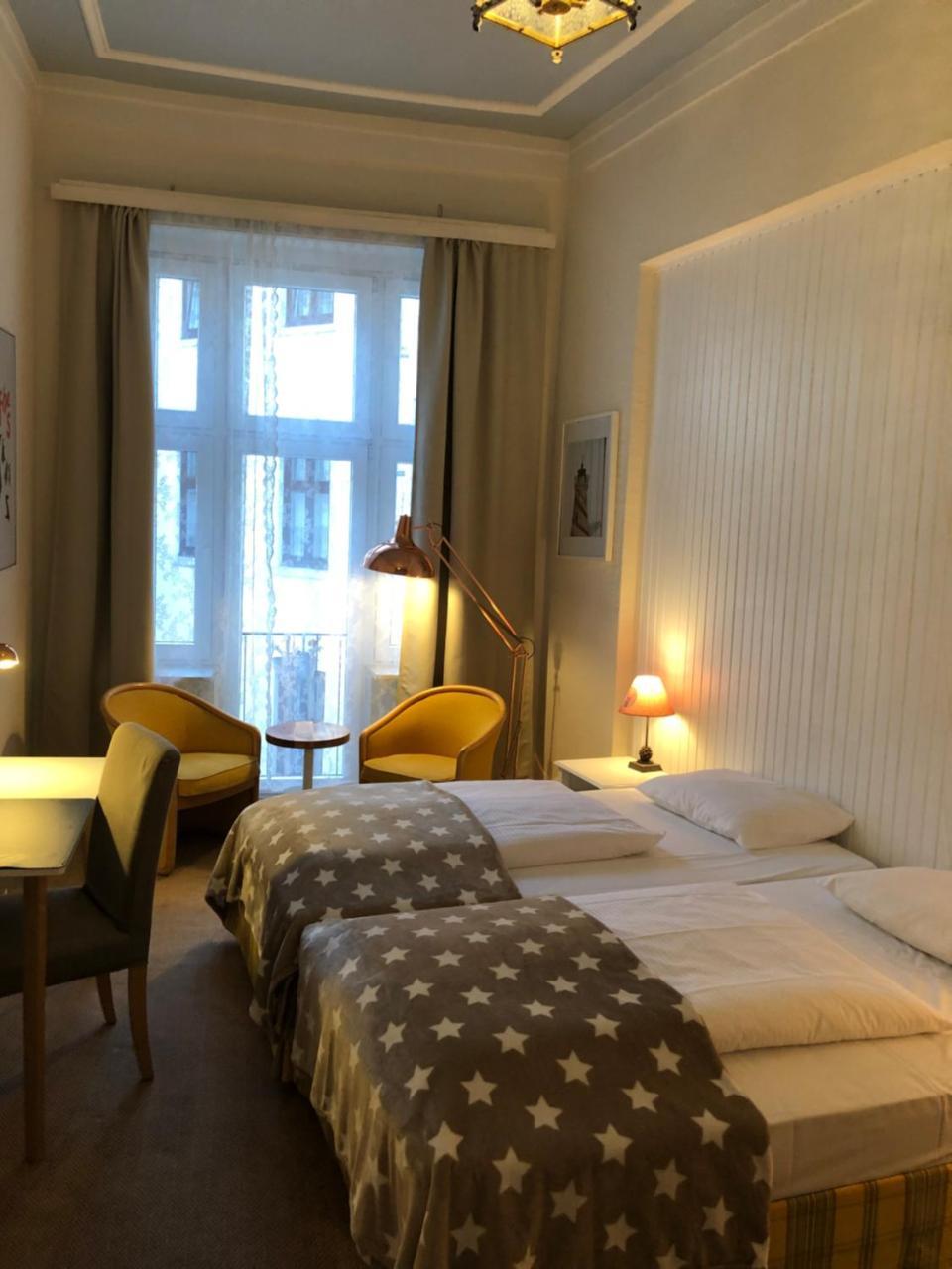 Hotel Fresena Im Dammtorpalais Hamburg-Harburg Exteriör bild